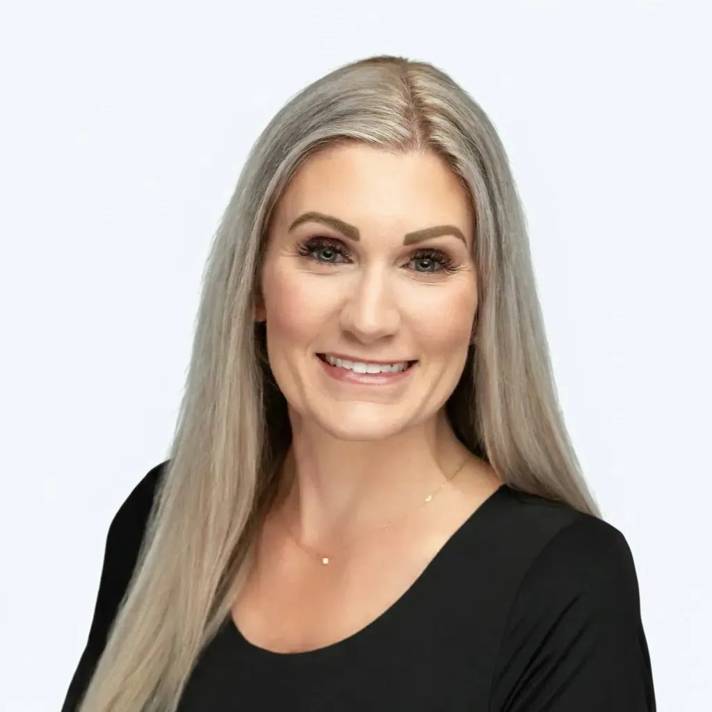 Lauren, office manager